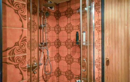 Awesome Home In H�gan�s With Wifi And 4 Bedrooms