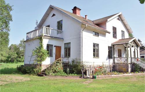 Amazing Apartment In Ingatorp W/ Wifi