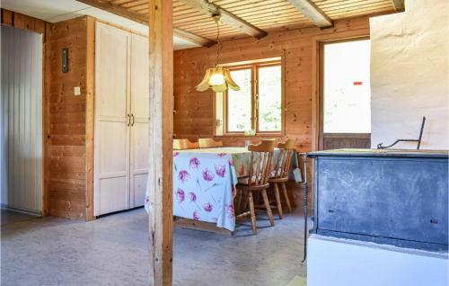 Nice Home In J�msh�g W/ 3 Bedrooms