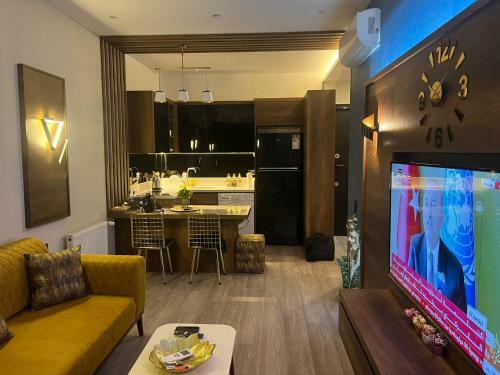 Cosy 1+1 Apartment In Mezitli