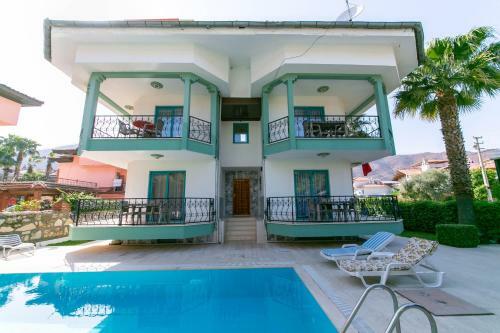 Apartamento Dere Homes Icmeler Marmaris
