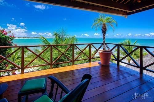 Casa Monte Belo -ferias Alto Padr�o- Beachfront Vacation