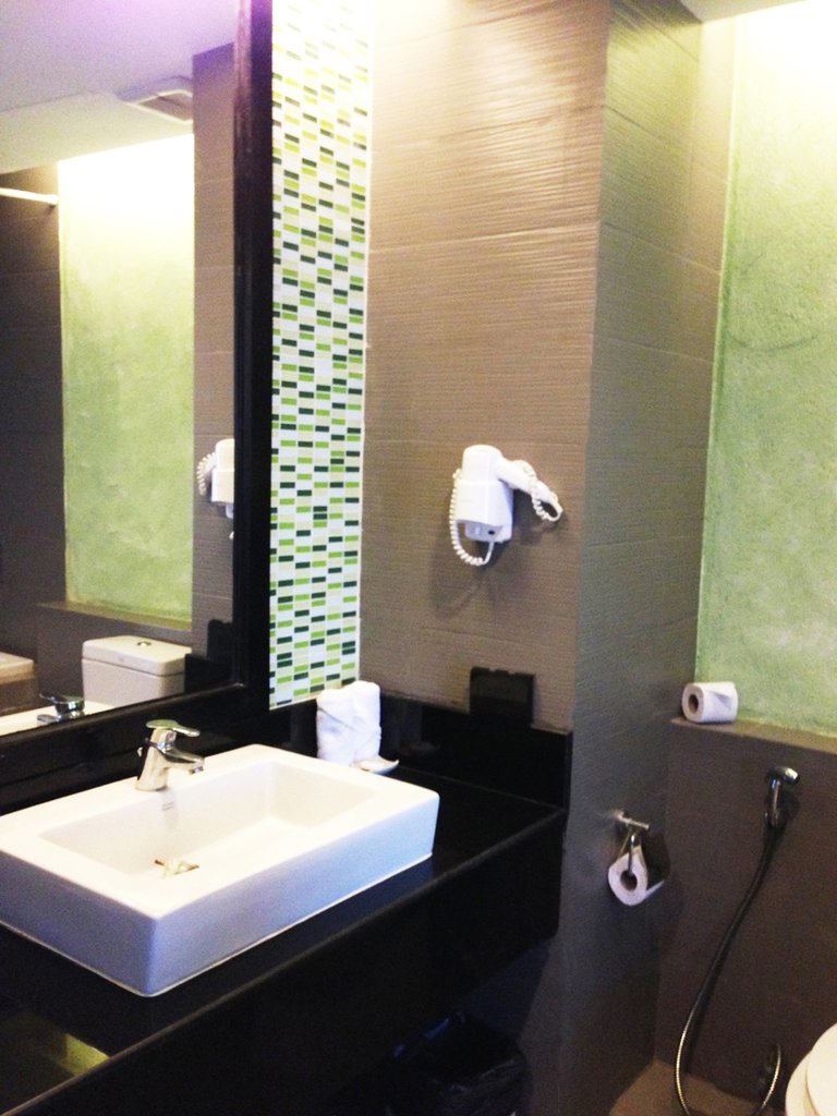 Hotel Weekender Resort & Spa