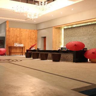 Hotel Weekender Resort & Spa