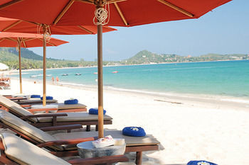 Hotel Weekender Resort & Spa