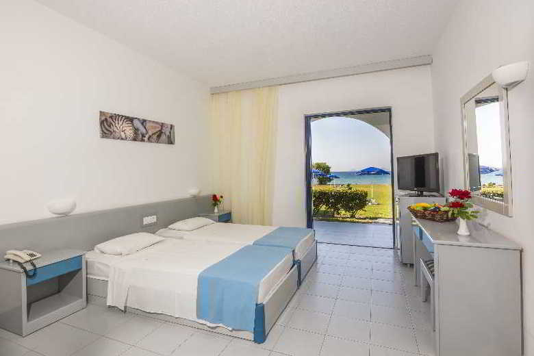 Hotel Aeolos Beach