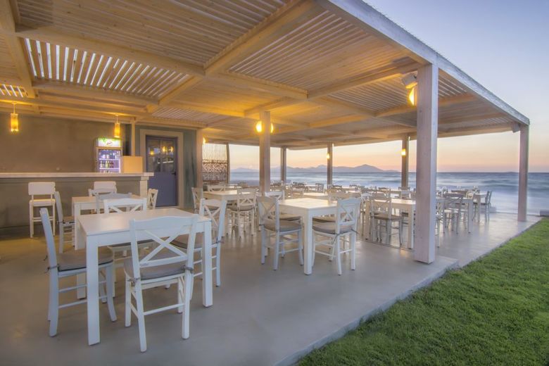 Hotel Aeolos Beach