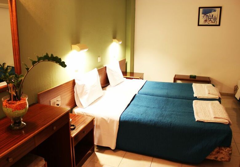 Apartamentos Achousa Studios