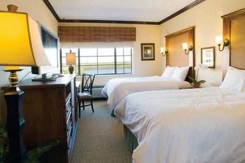 Hotel Bayfront Inn On Fifth