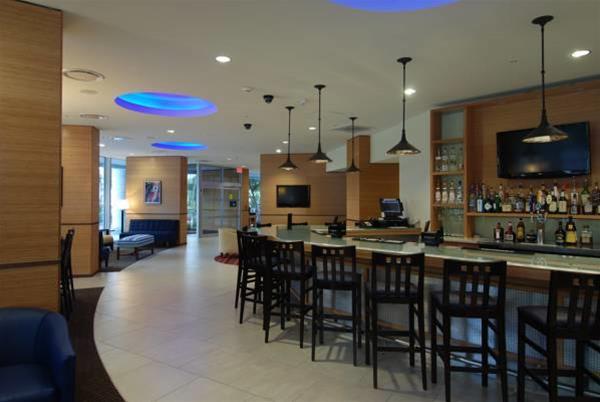 Hotel Holiday Inn Select Downtown