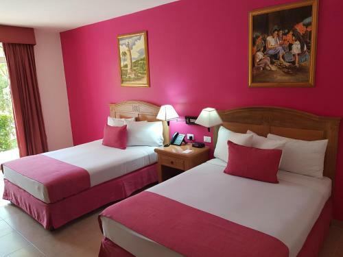 Hotel Hacienda Real