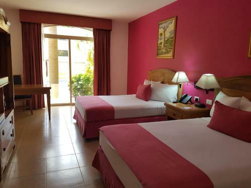 Hotel Hacienda Real