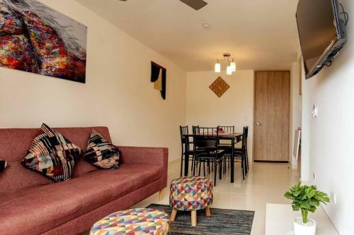Apartamento A Estrenar, Con Parqueadero Gratis.