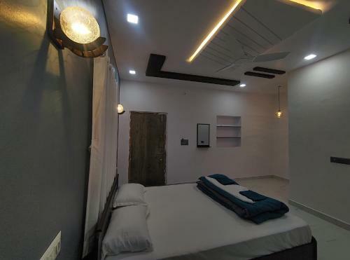 Raj Homestay Hampi