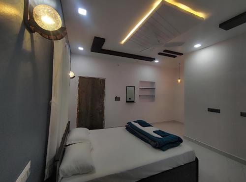 Raj Homestay Hampi
