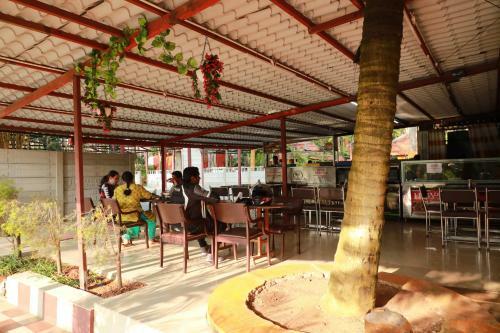Hotel Relax Inn Holiday Resort