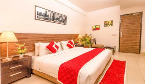Hostal Octave Golfcourse Inn