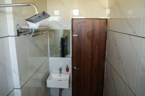 Hotel Ratan Palace