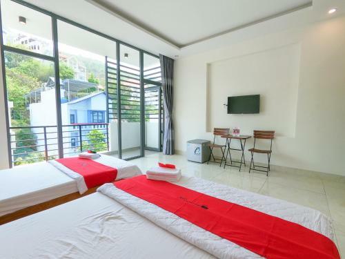 Reddoorz H'hen Hotel
