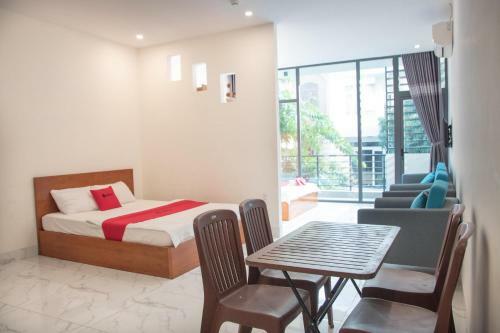 Reddoorz H'hen Hotel