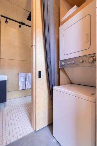 Cabin Sutton 252 - En Harmonie Avec La Nature!