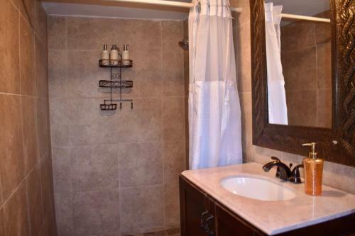 Casa Pueblo 4 Bedroom