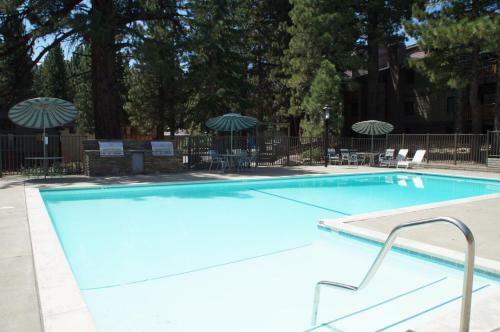 #450 - Pet Friendly, Walk To Eagle Lodge