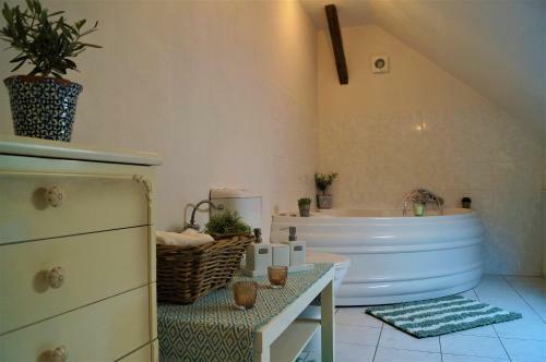 Hostal Olivea Penzion & Wine Mikulov