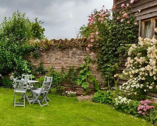 Hostal The Cottage, Winley Farm