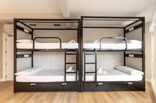 Hostal Uri Hostel Bilbao Rooms