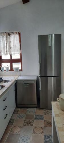 Casa H�ctor, Piscina Salada Y Climatizada