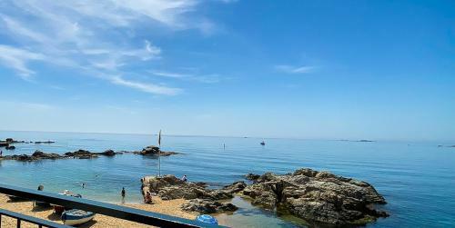 Apartamento Primera Linea De Mar Port-bo