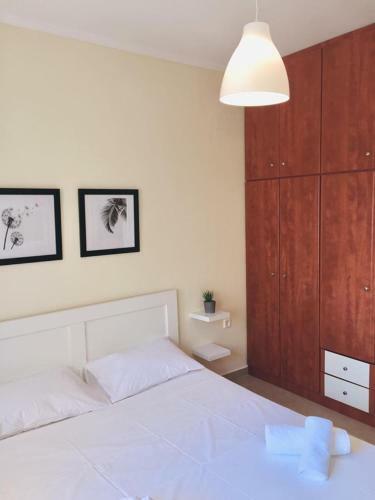 Minimal Apartment Kavala
