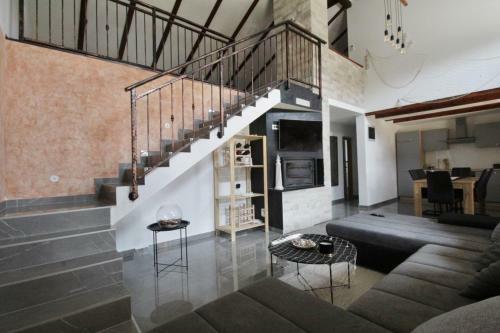 Villa Alina With Pool
