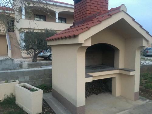 Apartment Lara Privlaka