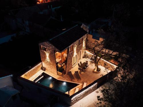 Villa Begonia With Swimming Pool, Privlaka Zadar