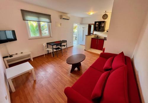 Apartments Toni - Slano
