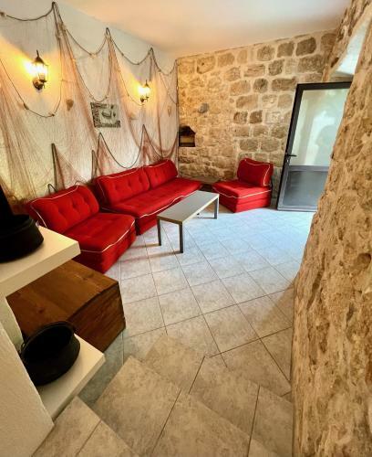 Apartments Toni - Slano