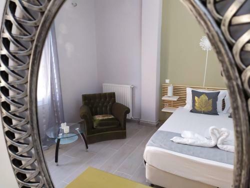 Sunday Apartment Chania 2b