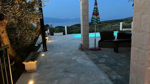 Maslina House