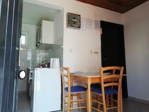 Hostal Sobe Zimmer Rooms Nika