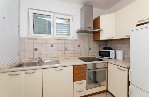Apartment Nona - Center, 150 Meters From The Beach