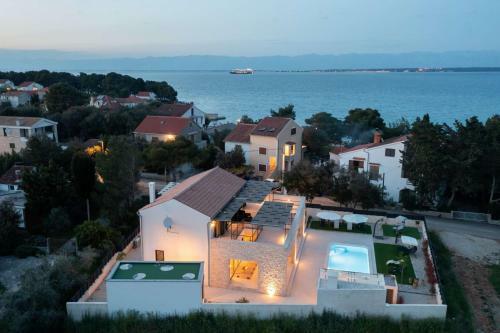 Beautiful Villa Carevica