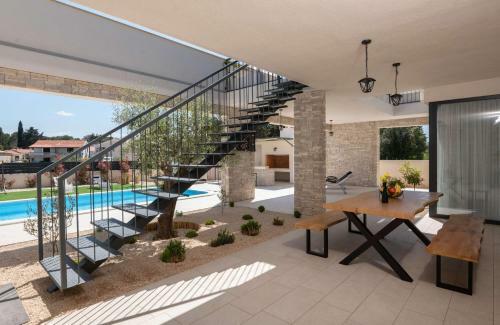 Beautiful Villa Carevica