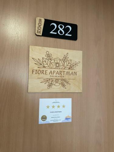 Fiore Apartman****