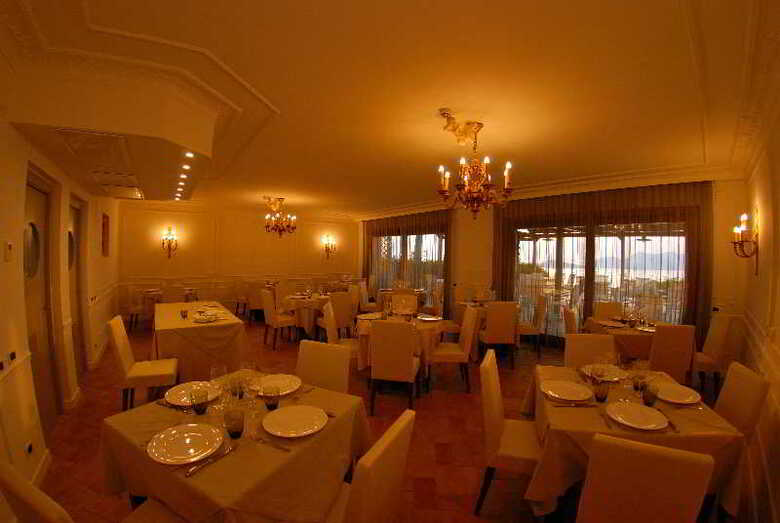 Hotel Golfo Dei Poeti Relais & Spa