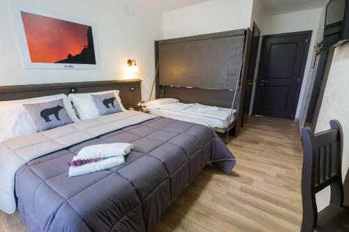 Hotel Iris