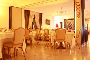 Magic Hotel