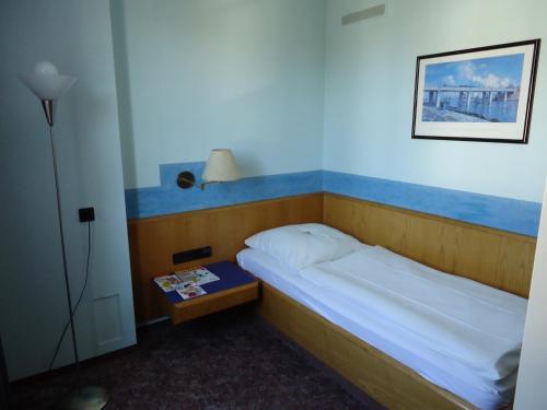 Hostal Enjoyhotel Garni Korntal