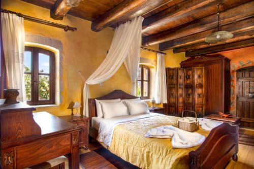Aparthotel Samonas Traditional Settlement
